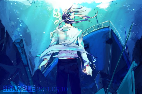 Anime picture 1500x1000 with original pixiv fantasia pixiv fantasia v dono ko (artist) single silver hair ponytail from behind light underwater boy shirt water bubble (bubbles) phone watercraft ship