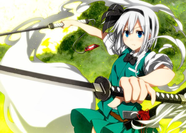 Anime picture 1600x1143 with touhou konpaku youmu myon sazanami mio single looking at viewer short hair blue eyes holding white hair ghost dual wielding girl dress skirt weapon sword hairband bowtie katana