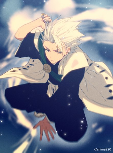 Anime picture 600x812 with bleach studio pierrot hitsugaya toushirou mashima shima single tall image short hair signed full body white hair traditional clothes japanese clothes grey eyes squat fighting stance serious boy weapon sword katana