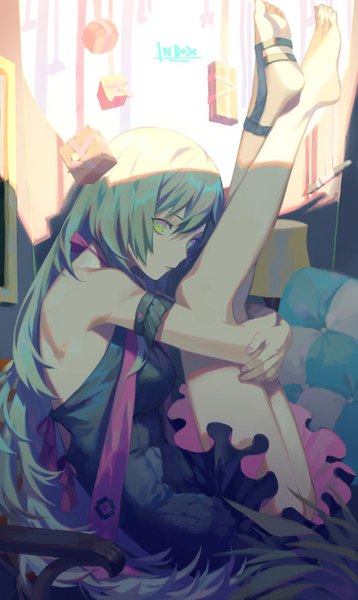 Anime picture 534x893 with original yamakawa single long hair tall image looking at viewer fringe light erotic hair between eyes sitting bare shoulders green eyes full body bent knee (knees) indoors profile green hair inscription bare legs shadow