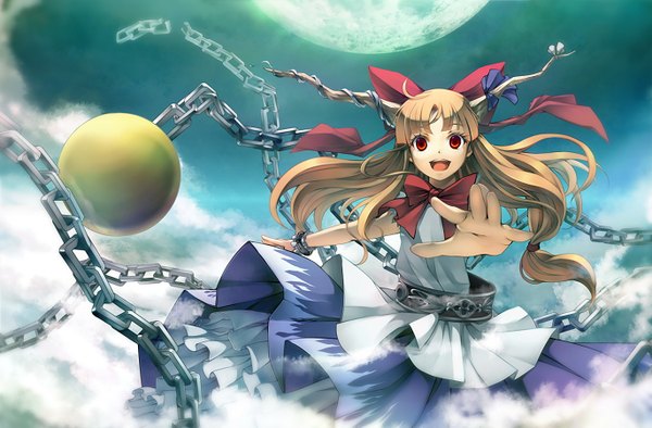 Anime picture 1369x900 with touhou ibuki suika blonde hair smile red eyes brown hair horn (horns) girl bow ribbon (ribbons) belt moon chain