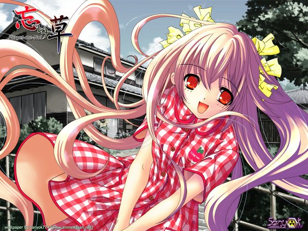 Anime picture 1600x1200 with wasurenagusa - forget-me-not single long hair looking at viewer pink hair inscription happy plaid soft beauty girl dress hair ornament plant (plants) tree (trees) building (buildings) plaid dress