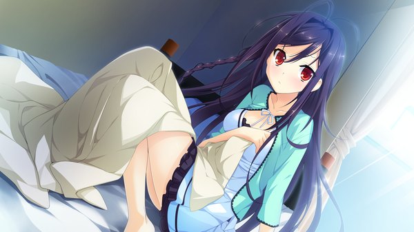 Anime picture 2560x1440 with koisuru natsu no last resort kouzaki umi marui (koedame) single long hair looking at viewer blush highres red eyes wide image sitting game cg purple hair barefoot sunlight embarrassed legs girl dress window