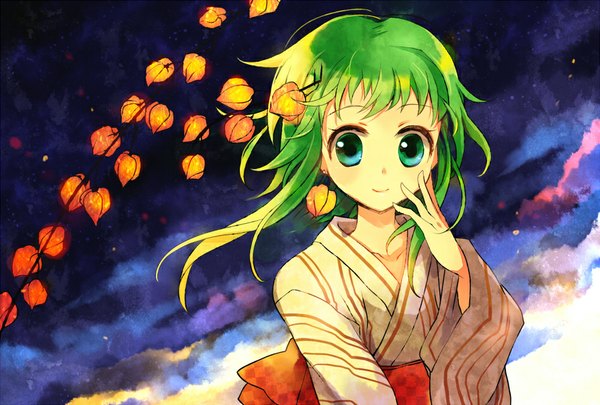 Anime picture 1000x675 with vocaloid gumi miyu (matsunohara) single looking at viewer blush short hair green eyes sky traditional clothes japanese clothes green hair light smile wind glowing hand on face multicolored eyes hand on cheek girl hair ornament