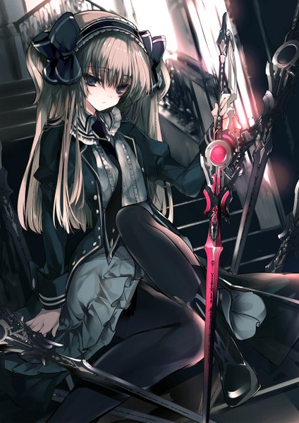 Anime picture 860x1216 with marionnette histoire original alice liddell (marionnette histoire) cierra (ra-bit) single long hair tall image looking at viewer fringe blue eyes blonde hair hair between eyes holding bent knee (knees) two side up lolita fashion goth-loli mechanical gothic girl