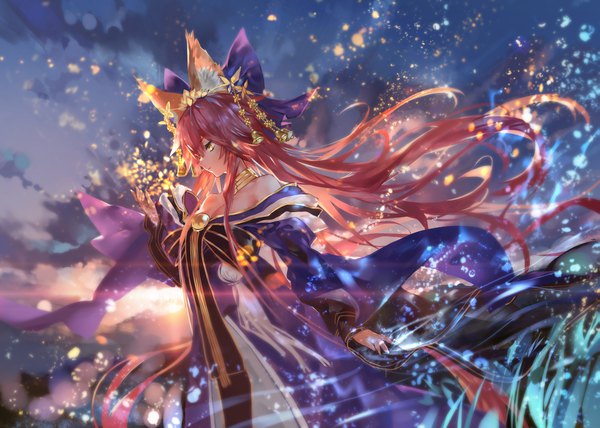 Anime picture 1959x1400 with fate (series) fate/grand order tamamo (fate) (all) tamamo no mae (fate) azomo single highres standing bare shoulders animal ears yellow eyes pink hair sky cleavage outdoors very long hair profile wind off shoulder fox ears