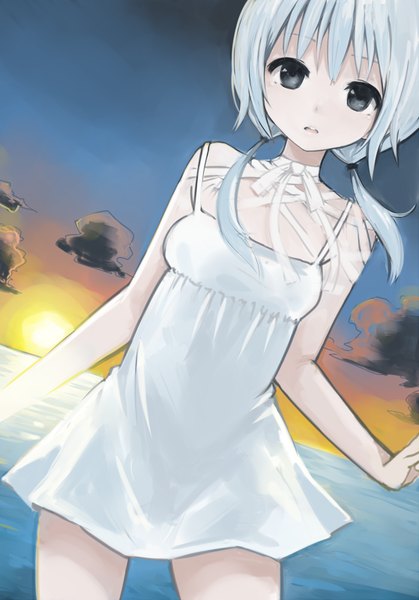 Anime picture 559x800 with original morina nao single long hair tall image looking at viewer fringe open mouth standing twintails sky silver hair cloud (clouds) wind black eyes dutch angle evening sunset horizon girl