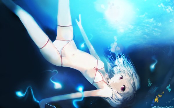 Anime picture 1920x1200 with kei (keigarou) highres short hair red eyes wide image underwater girl thighhighs swimsuit bikini white thighhighs bubble (bubbles) white bikini