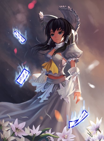 Anime picture 2551x3437 with touhou hakurei reimu haoqiang fan single long hair tall image highres black hair purple eyes alternate color girl dress skirt flower (flowers) bow hair bow detached sleeves skirt set ofuda