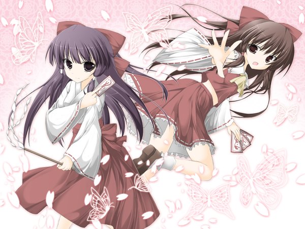 Anime picture 1600x1200 with touhou hakurei reimu miyupon long hair brown hair multiple girls brown eyes purple hair black eyes outstretched arm miko girl bow 2 girls hair bow detached sleeves petals