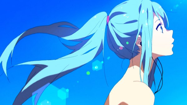 Anime picture 2560x1440 with original tom skender single long hair highres simple background wide image bare shoulders payot upper body ponytail profile aqua eyes aqua hair looking up blue background girl headphones scrunchie hair tie