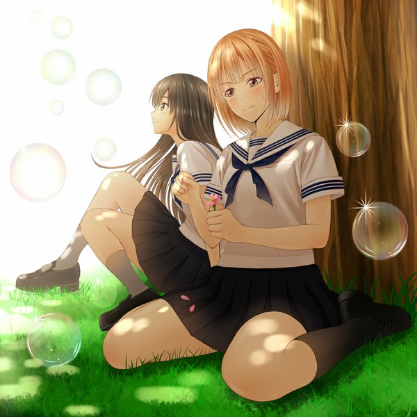 Anime picture 800x800 with original itoguchi (manma melon) long hair blush short hair blue eyes black hair sitting multiple girls brown eyes profile orange hair girl skirt uniform flower (flowers) 2 girls plant (plants) tree (trees) socks