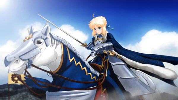 Anime picture 2844x1600 with fate (series) fate/stay night artoria pendragon (all) saber genya (genya67) single highres short hair blue eyes blonde hair wide image sky cloud (clouds) girl weapon animal sword armor armored dress horse