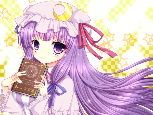 Anime picture 1600x1200 with touhou patchouli knowledge asazuki kanai single long hair looking at viewer purple eyes purple hair checkered girl dress star (symbol) book (books) bonnet