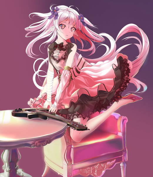 Anime picture 1500x1726 with original 41y (yooichiwai) single long hair tall image fringe simple background standing twintails bare shoulders bent knee (knees) white hair pink eyes kneeling pink background girl dress bow detached sleeves belt