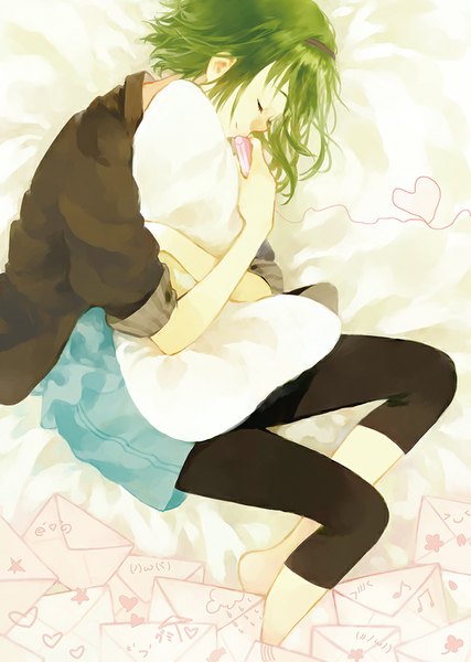 Anime picture 716x1007 with vocaloid gumi moekon single tall image short hair smile eyes closed barefoot green hair sleeping valentine legwear under shorts girl skirt miniskirt hairband pillow bed love letter