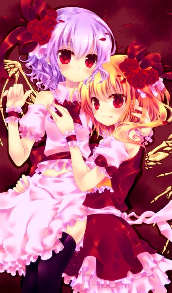 Anime picture 792x1344 with touhou flandre scarlet remilia scarlet konno kengo tall image looking at viewer blush short hair simple background blonde hair smile red eyes bare shoulders multiple girls purple hair hair flower hug :p girl thighhighs