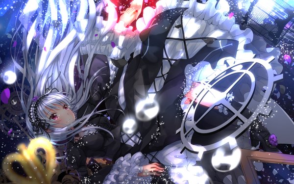 Anime picture 1680x1050 with rozen maiden suigintou swordsouls single long hair blush smile wide image looking away silver hair pink eyes tears underwater crying lolita fashion goth-loli mechanical girl dress flower (flowers)
