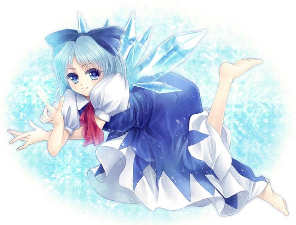 Anime picture 1000x762 with touhou cirno hagino kouta single looking at viewer short hair blue eyes blue hair barefoot girl dress bow hair bow wings ice