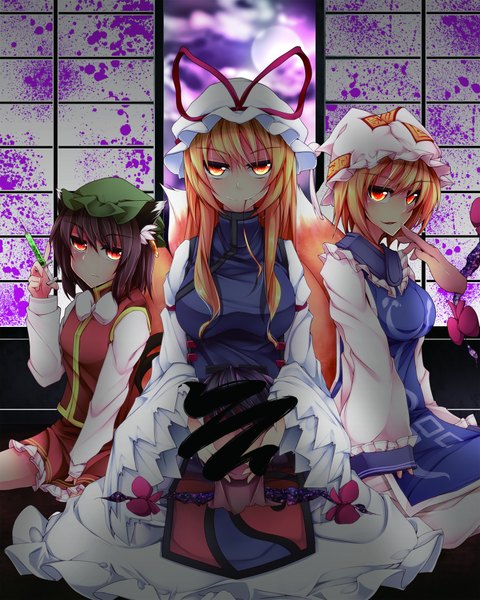 Anime picture 1500x1876 with touhou yakumo yukari yakumo ran chen midori (misuriru8) long hair tall image blush short hair black hair blonde hair smile red eyes multiple girls animal ears cat ears cat girl fox ears fox tail fox girl