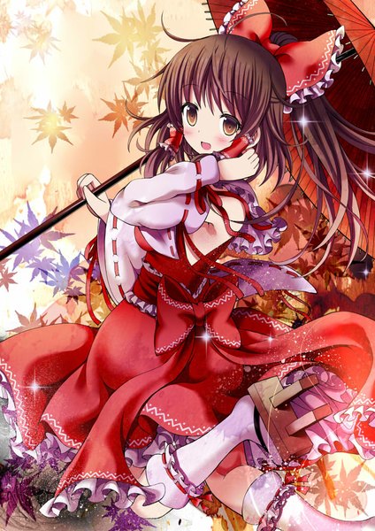 Anime picture 707x1000 with touhou hakurei reimu givuchoko single long hair tall image looking at viewer blush open mouth brown hair bent knee (knees) ponytail traditional clothes miko jumping girl skirt bow hair bow detached sleeves
