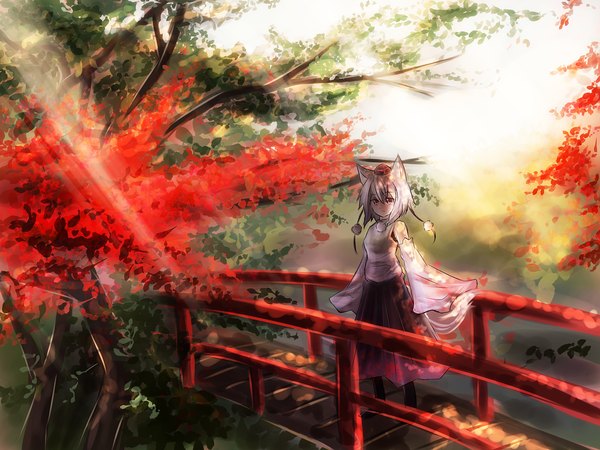 Anime picture 1600x1200 with touhou inubashiri momiji thkani single looking at viewer red eyes standing animal ears silver hair tail animal tail sunlight wide sleeves sunbeam wolf ears wolf tail girl detached sleeves leaf (leaves) autumn leaves