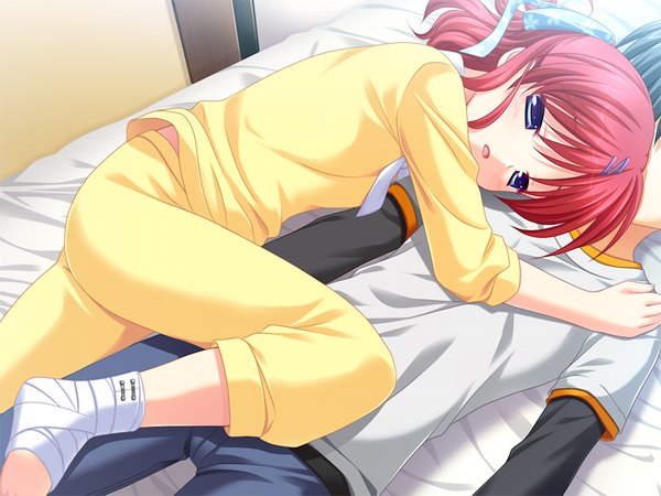 Anime picture 1024x768 with marguerite sphere ooura mio yuyi short hair blue eyes game cg red hair lying hug girl boy bed bandage (bandages) pajamas
