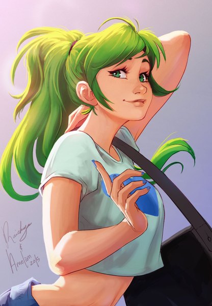Anime picture 1024x1476 with original carlos eduardo amelion single long hair tall image simple background smile green eyes signed ponytail green hair lips eyebrows collaboration girl bag t-shirt