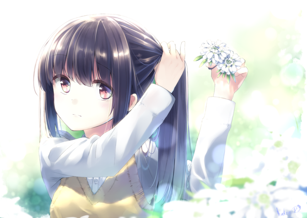 Anime-Bild 1074x764 mit original makadamia single long hair fringe black hair red eyes looking away girl flower (flowers) plant (plants)