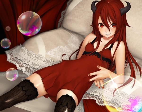 Anime picture 861x677 with original simuka (kazakami) single long hair looking at viewer blush red eyes red hair horn (horns) girl thighhighs dress black thighhighs pillow bed bubble (bubbles)