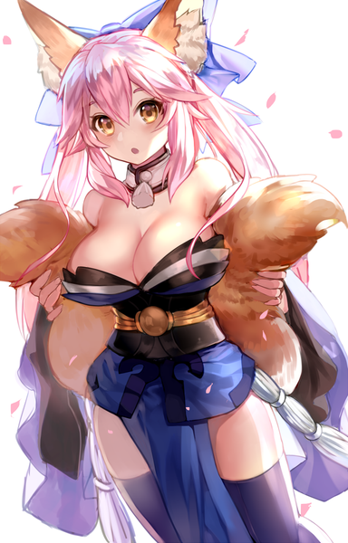 Anime picture 641x1000 with fate (series) fate/grand order fate/extra tamamo (fate) (all) tamamo no mae (fate) gendo0032 single long hair tall image looking at viewer blush fringe breasts open mouth light erotic simple background hair between eyes large breasts white background twintails