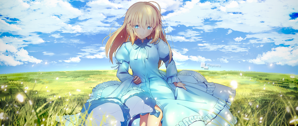 Anime picture 2069x880 with fate (series) fate/stay night artoria pendragon (all) saber magicians (zhkahogigzkh) single long hair looking at viewer fringe highres blue eyes blonde hair smile hair between eyes wide image signed payot sky cloud (clouds) ahoge