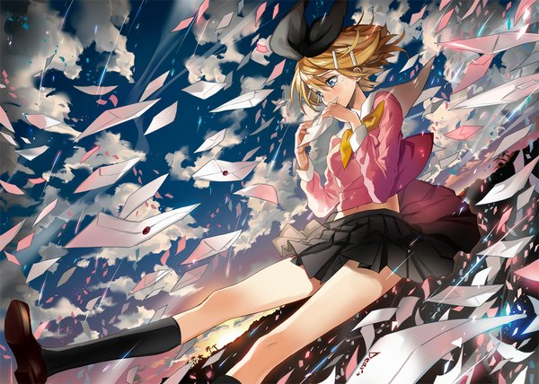 Anime picture 1121x800 with vocaloid kagamine rin tibino single blush short hair blue eyes blonde hair smile looking away sky cloud (clouds) pleated skirt wind sunlight falling girl skirt hair ornament socks