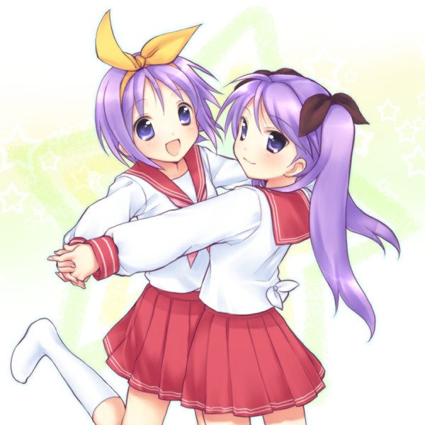 Anime picture 1000x1000 with lucky star kyoto animation hiiragi kagami hiiragi tsukasa usashiro mani long hair blush short hair open mouth simple background smile white background twintails purple eyes multiple girls purple hair holding hands siblings twins sisters