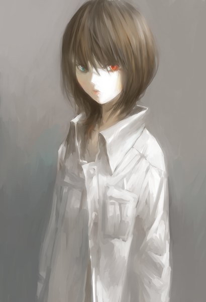 Anime picture 888x1300 with original tsubu mikan single tall image looking at viewer fringe short hair simple background red eyes brown hair green eyes grey background heterochromia girl shirt