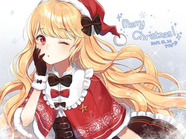 Anime picture 800x600 with original moffle (ayabi) single long hair looking at viewer fringe blonde hair red eyes one eye closed :o fur trim dated christmas wavy hair merry christmas hand on cheek girl gloves bow hat