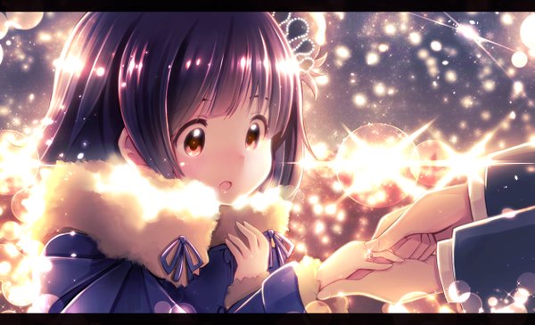 Anime picture 1257x765 with original ima (lm ew) fringe short hair open mouth black hair wide image brown eyes payot fur trim lens flare snowing letterboxed winter girl fur ring coat fur collar hands