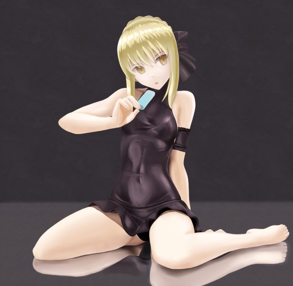 Anime picture 3436x3356 with fate (series) fate/stay night studio deen type-moon artoria pendragon (all) saber saber alter taka (takahirokun) single highres short hair light erotic blonde hair bare shoulders yellow eyes absurdres barefoot bare legs legs dark background