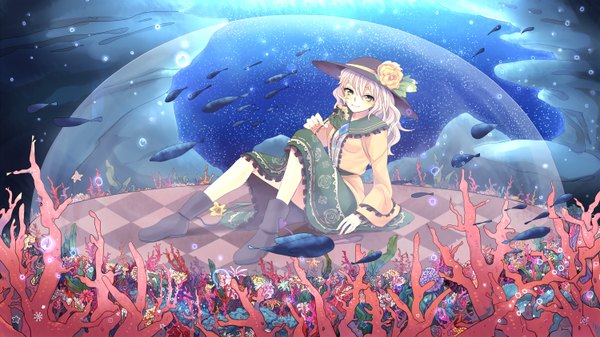 Anime picture 3000x1687 with touhou komeiji koishi single long hair highres wide image green eyes white hair girl dress hat fish (fishes) coral