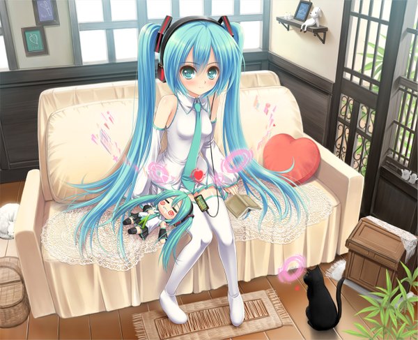 Anime picture 1440x1170 with vocaloid hatsune miku norita long hair blush sitting twintails aqua eyes aqua hair girl detached sleeves necktie thigh boots cat couch room doll (dolls) digital media player