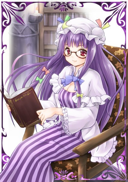 Anime picture 1013x1433 with touhou patchouli knowledge sinnosuke single long hair tall image smile red eyes purple hair girl dress bow hair bow glasses book (books) bonnet