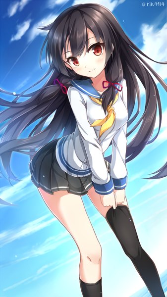 Anime picture 616x1097 with kantai collection isokaze destroyer rin yuu single long hair tall image looking at viewer blush black hair red eyes standing signed sky cloud (clouds) light smile leaning leaning forward arched back tress ribbon adjusting clothes