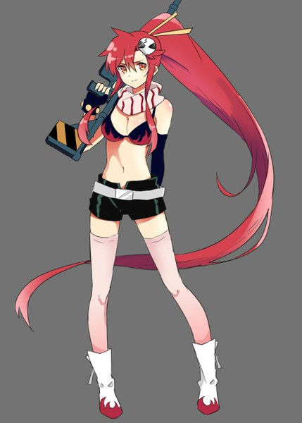 Anime picture 930x1299 with tengen toppa gurren lagann gainax yoko littner taiki (ozone) single tall image blush simple background smile yellow eyes looking away ponytail red hair very long hair grey background girl thighhighs gloves weapon shorts