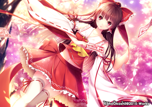 Anime picture 2500x1768 with touhou hakurei reimu kaho okashii single long hair looking at viewer blush fringe highres open mouth red eyes brown hair midriff zettai ryouiki cherry blossoms dated 2015 girl thighhighs skirt
