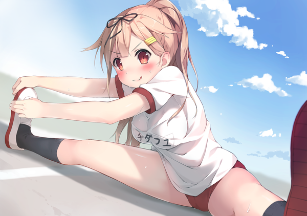 Anime picture 2894x2039 with kantai collection yuudachi destroyer ezoshika gg single long hair looking at viewer blush highres open mouth light erotic blonde hair smile red eyes sky cloud (clouds) outdoors ponytail inscription shadow sweat