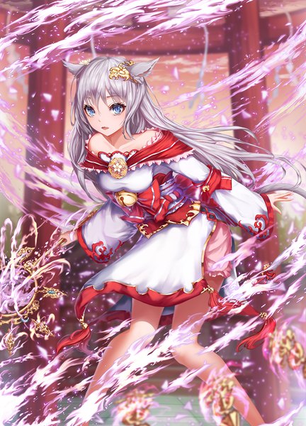 Anime picture 800x1111 with original h2o (dfo) single long hair tall image looking at viewer fringe open mouth blue eyes hair between eyes standing holding animal ears sky silver hair traditional clothes japanese clothes cat ears cat girl leaning