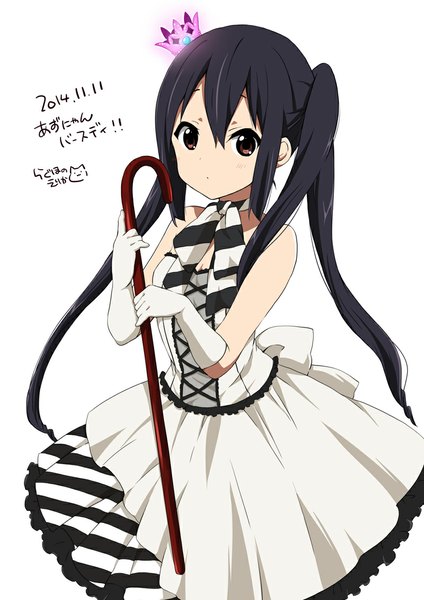Anime picture 800x1131 with k-on! kyoto animation nakano azusa ragho no erika single long hair tall image looking at viewer black hair simple background white background twintails brown eyes happy birthday girl dress gloves white gloves staff crown