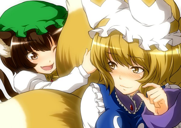 Anime picture 1100x778 with touhou yakumo ran chen shouji nigou white background multiple girls fox girl girl 2 girls