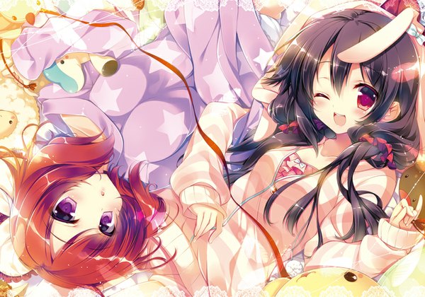 Anime picture 800x560 with love live! school idol project sunrise (studio) love live! nishikino maki yazawa nico mitsumomo mamu long hair blush short hair open mouth light erotic black hair smile red eyes purple eyes multiple girls animal ears red hair lying :d