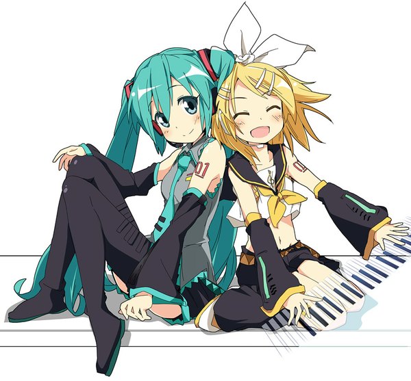 Anime picture 890x827 with vocaloid hatsune miku kagamine rin ixy blush short hair open mouth blue eyes blonde hair smile sitting twintails bare shoulders eyes closed very long hair green hair hand on knee girl skirt navel